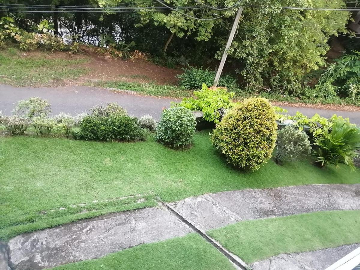 Appartement Shalom à Peradeniya Extérieur photo