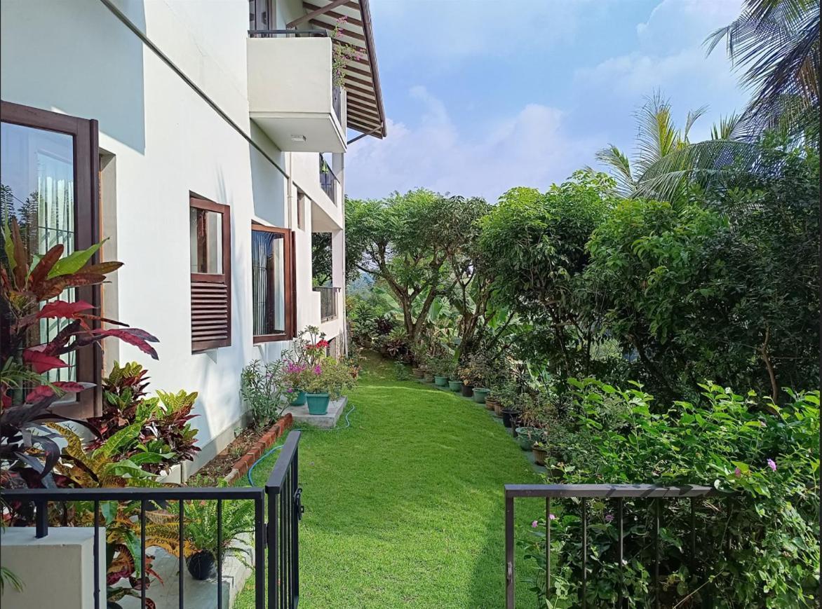 Appartement Shalom à Peradeniya Extérieur photo
